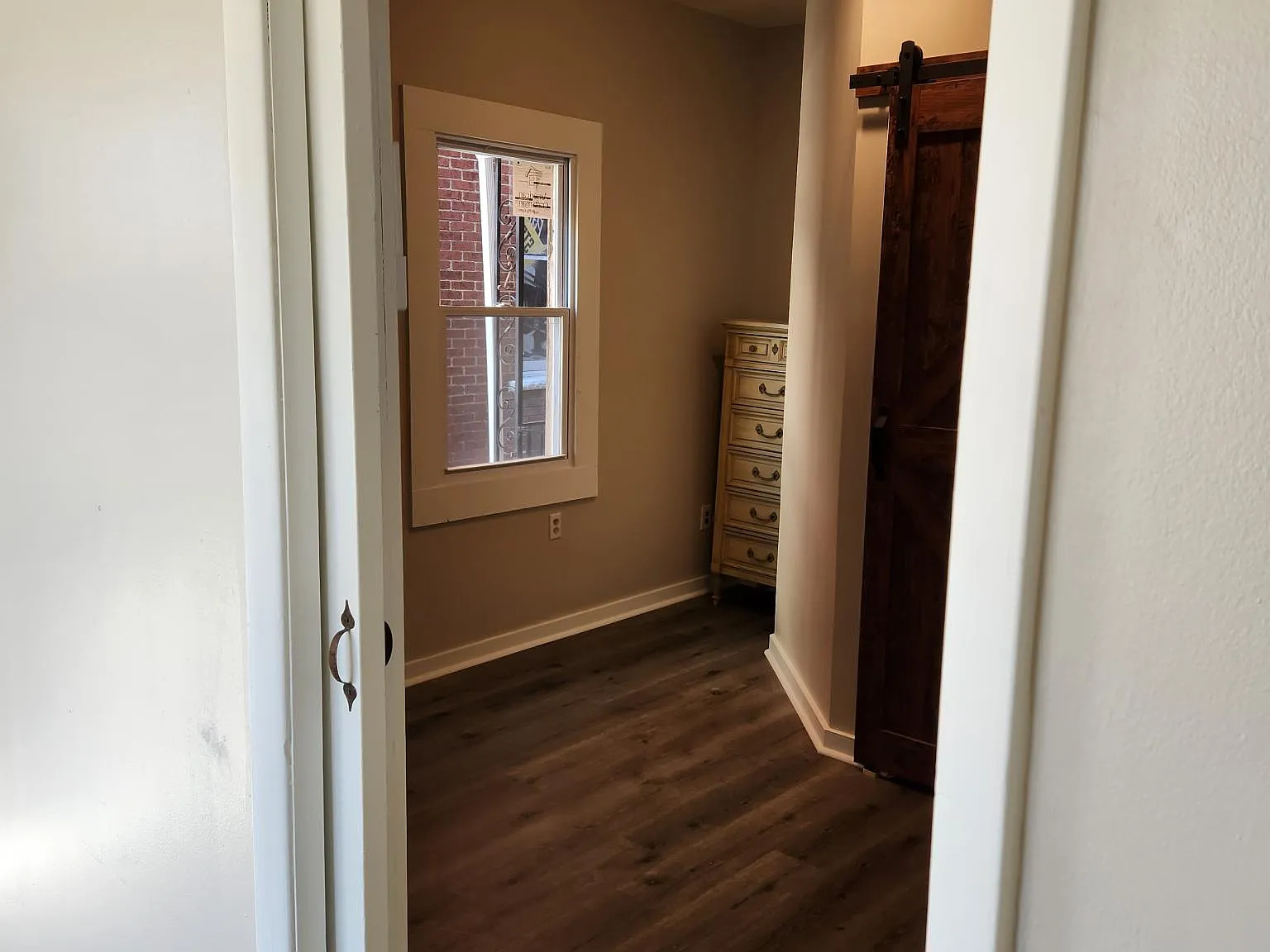 620 Olive Ln — Photo 1