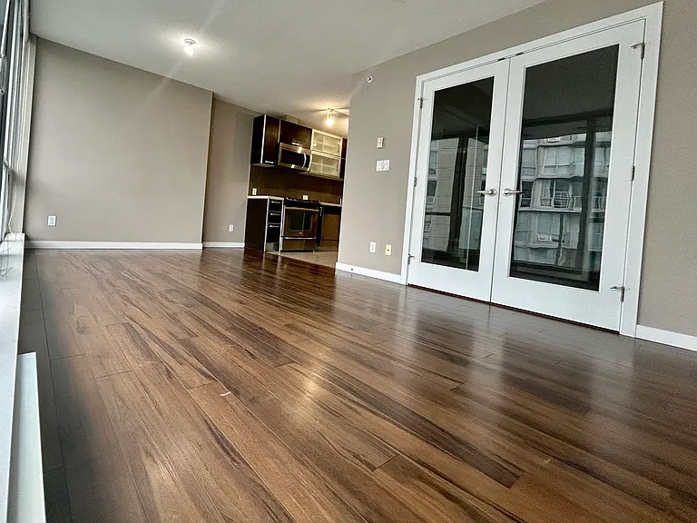 9981 Whalley Blvd #3401 — Photo 8