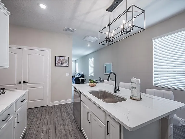 7753 Somersworth Dr — Photo 11