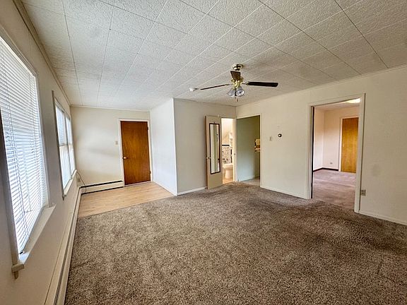 3rd image of 901 E 6th Ave #4