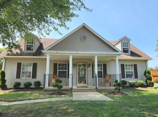 9319 Fox Run Dr, Clinton, MD 20735