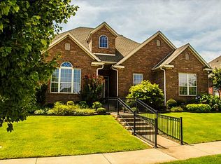 7160 Wayne Ct, Springdale, AR 72762