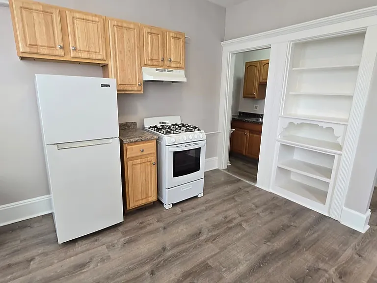124 Central Ave #46 — Photo 3