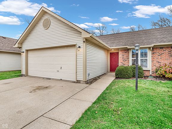 2nd image of 305 Woodberry Dr