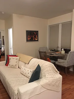 Rented by Realty 2000 Corp | media 23