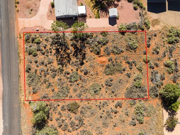 781 W Vance Dr, Kanab, UT 84741