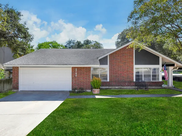 8702 Collingwood, Universal City, TX 78148