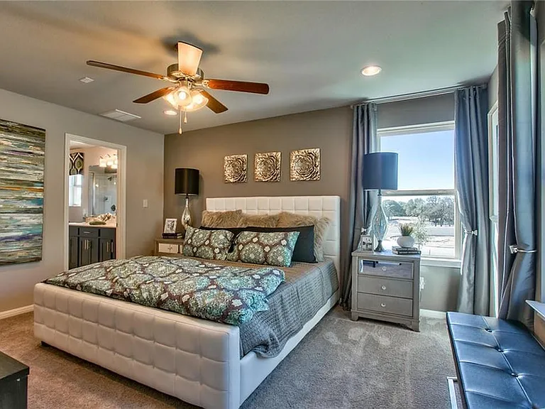 12809 Gilliland Ln — Photo 12