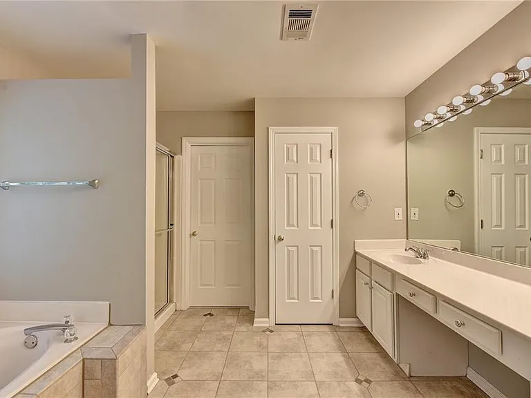 7470 Brookwood Way — Photo 40