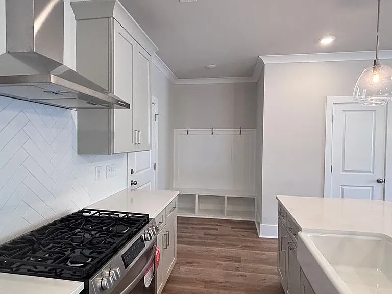 4638 Dogwood Pl — Photo 6