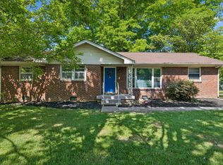 201 Pleasant Hill Dr, Springfield, TN 37172