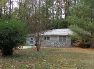1018 N Market St, Paris, TN 38242