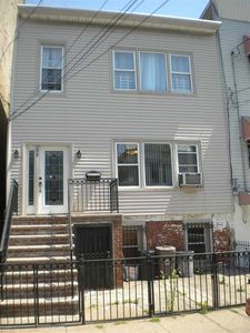 280 Griffith St, Jersey City, NJ, 07307