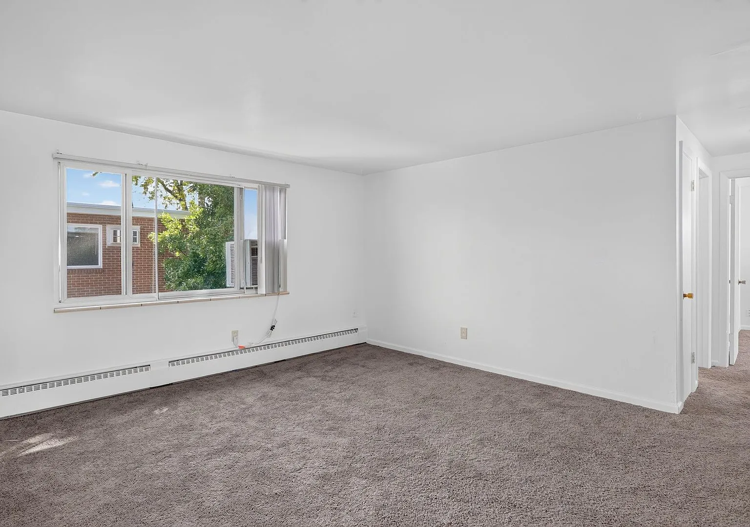 715 Moore Street — Photo 3