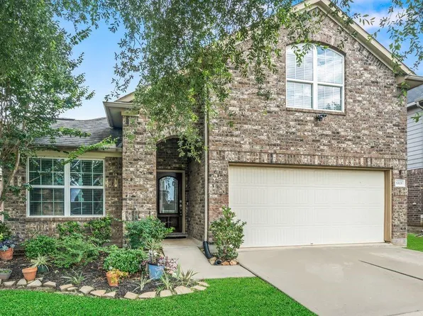 8819 Chaco Hill Ln, Richmond, TX 77407
