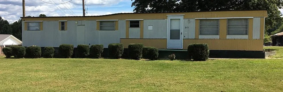 2 bed, 720 sqft, $950 — Photo 1