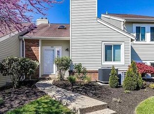 102 Sherwood Green Ct, Mason, OH