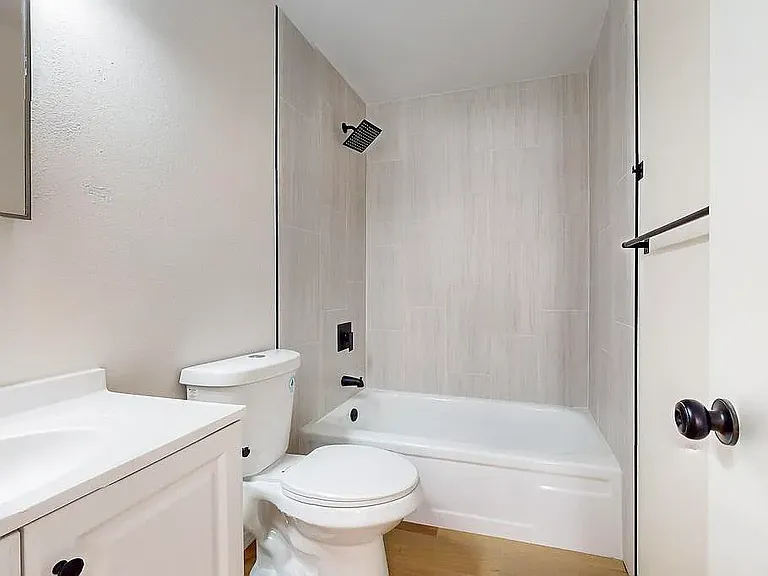 6023 Redlands Rd NW — Photo 11