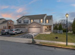 817 Ward Dr, Northampton, PA
