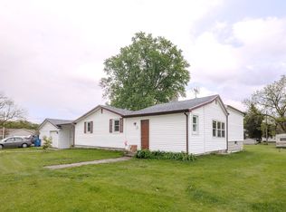 607 E Washington St, Morocco, IN 47963