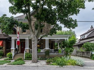 15 Egerton St, Brantford, ON N3T4L4