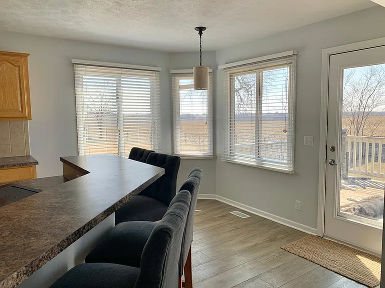 4617 Waterford Ave — Photo 5