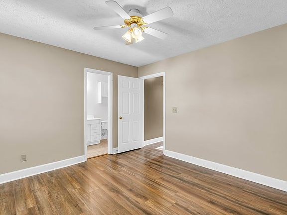 5th image of 112 W Gillespie St #F