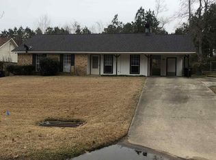 906 Laura Ln, Ruston, LA 71270