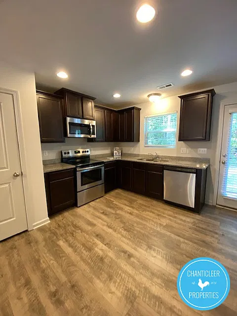 3286 Ivey Wood Lane - 1 — Photo 2
