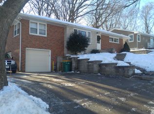 1905 Bellview Ln, Albert Lea, MN 56007