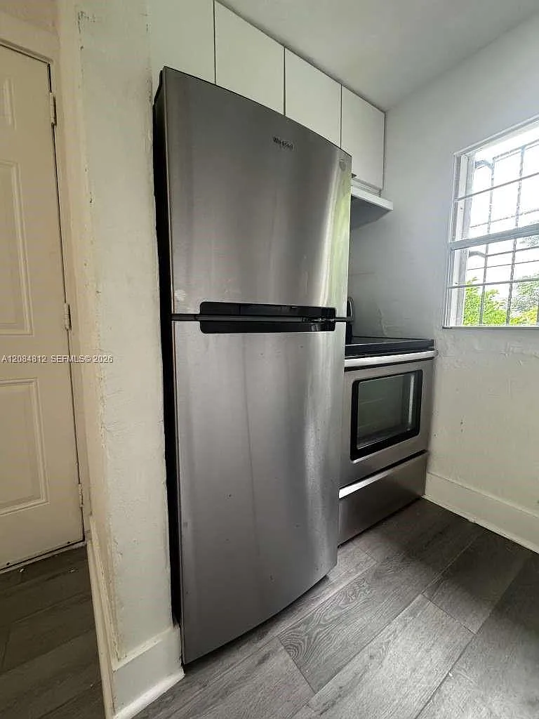 36th St Manor — Photo 2