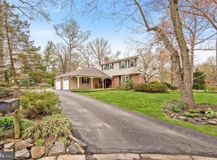 2206 Elmfield Rd, Wilmington, DE 19810