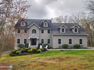 106 Bridges Way, Milford, PA 18337