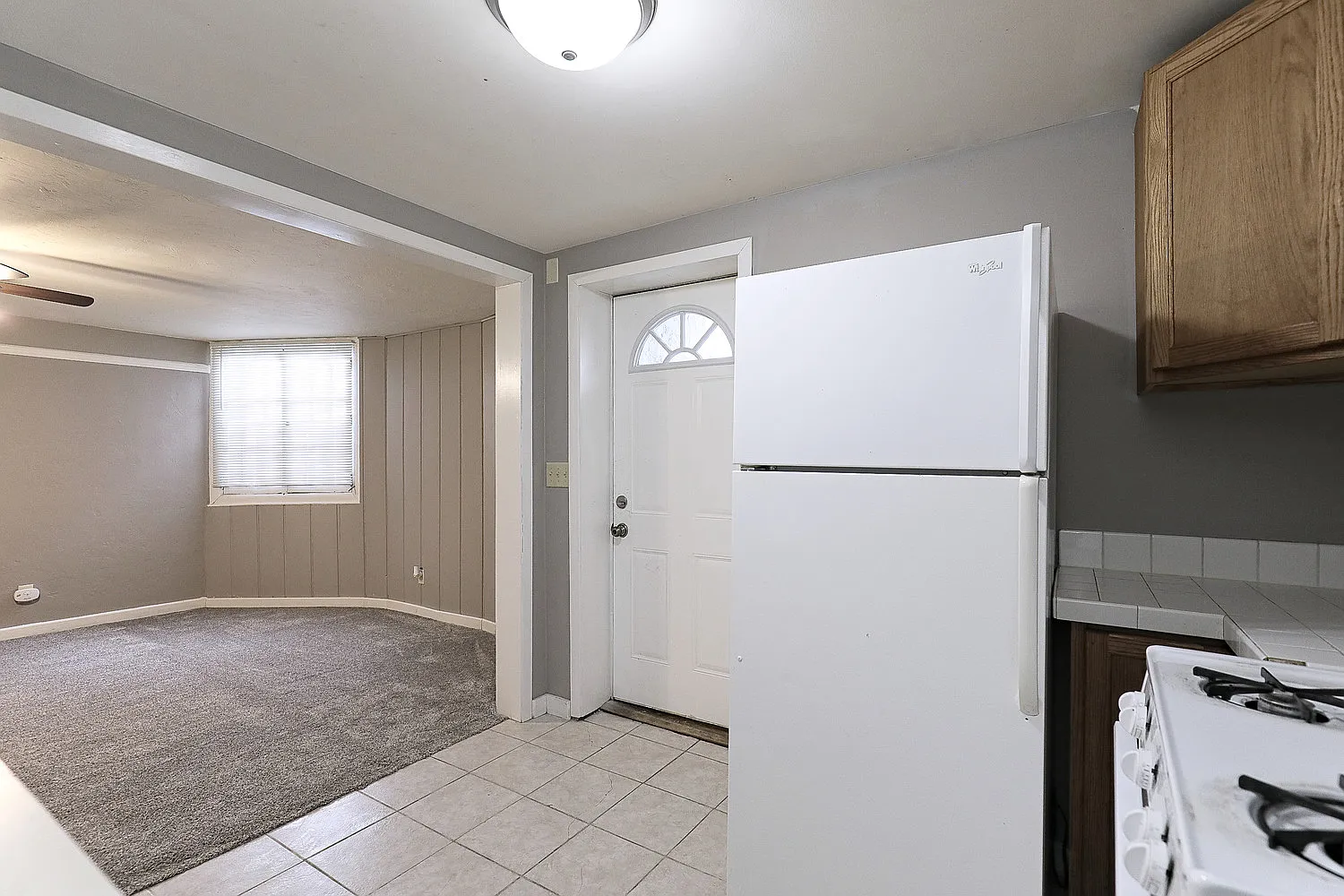 2 bed, 607 sqft, $719 — Photo 2