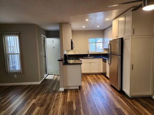 4840 W Mountain View Dr APT 7, San Diego, CA 92116
