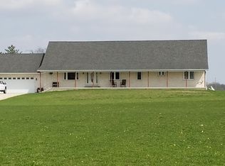 3948 E 550th Rd, Mendota, IL 61342