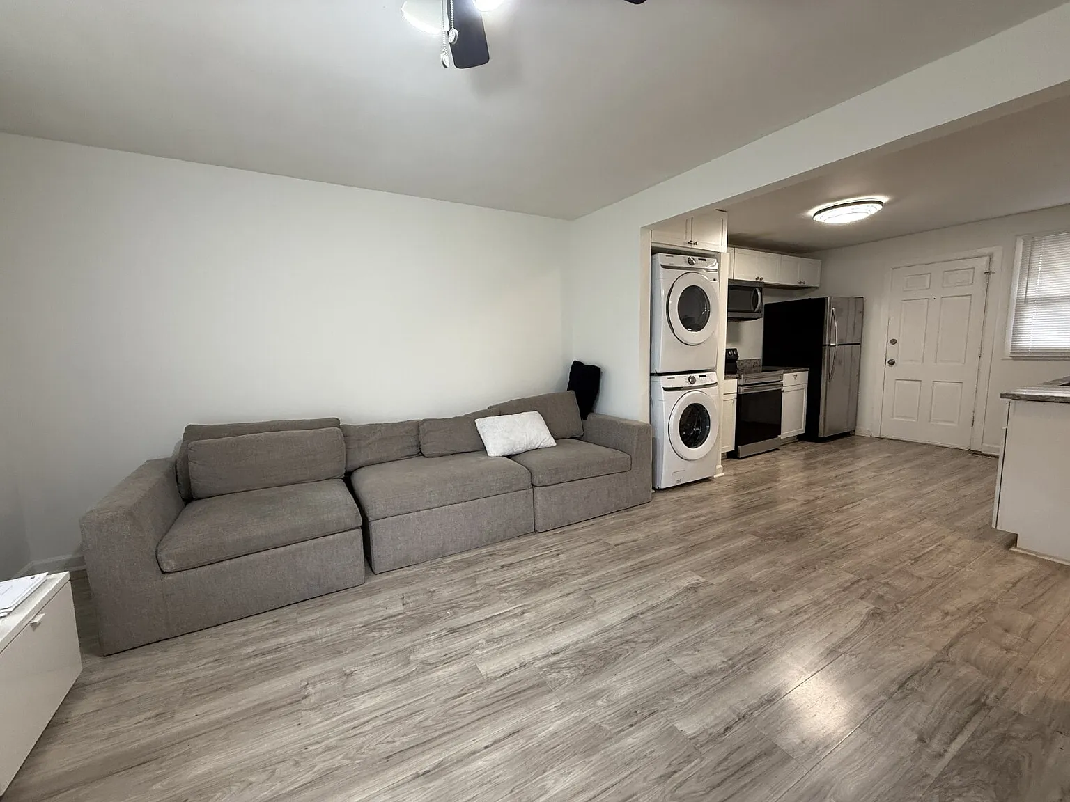 2 bed, 1.0 bath, 800 sqft, $1,450 — Photo 4