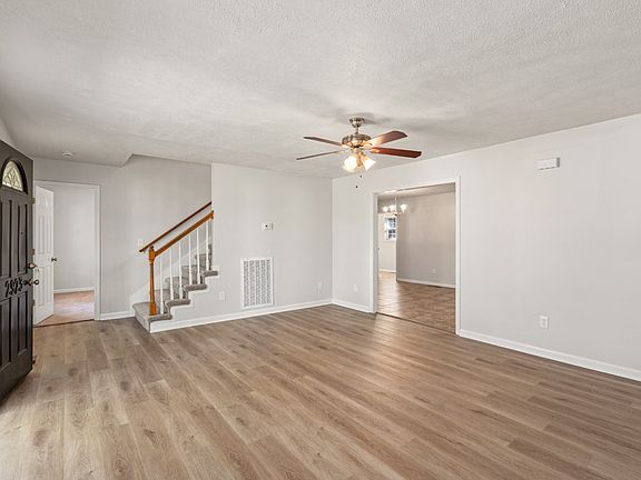 5th image of 2923 Sams Ct
