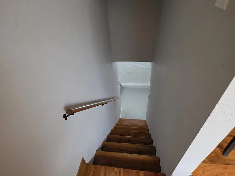 603 E 8th St S — Photo 11