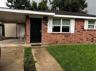 8008 Dorsett Dr, New Orleans, LA 70128
