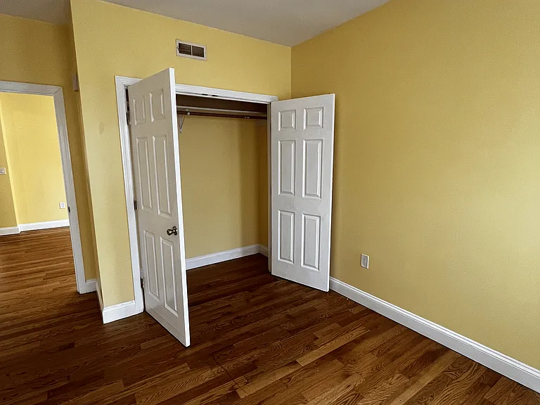 126 Armandine St #2 — Photo 6