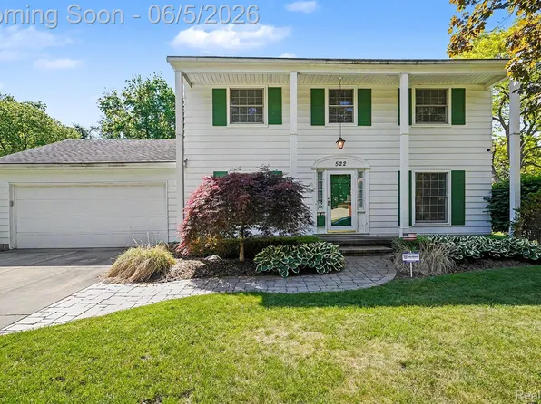 522 Old Bridge Rd, Grand Blanc, MI 48439