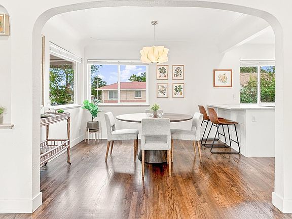 5th image of 3126 W 46th Avenue