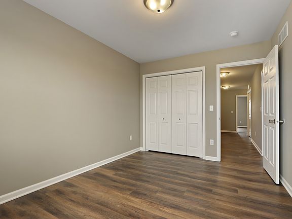 5th image of 336 Cattail Ct Unit A