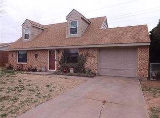 800 Hairston St, Altus, OK 73521