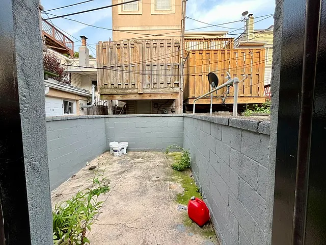 935 S Belnord Ave — Photo 26