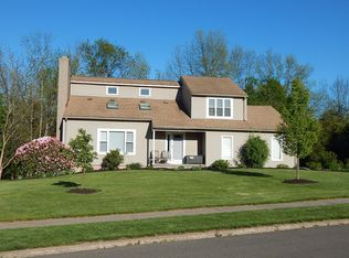 420 Budding Ridge Rd, Cheshire, CT 06410