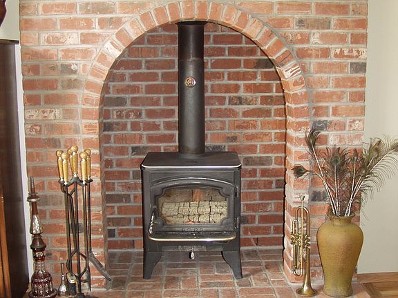 Wood burning stove
