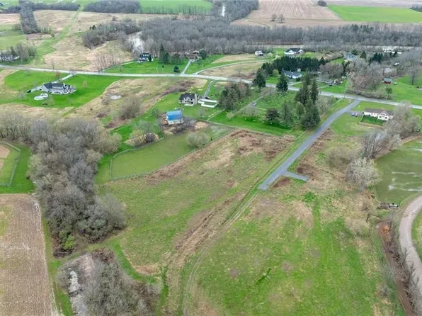 1941 State Route 65 #3, Bloomfield, NY 14469