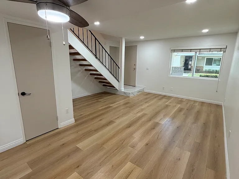 2518 Wanek Rd #C — Photo 7